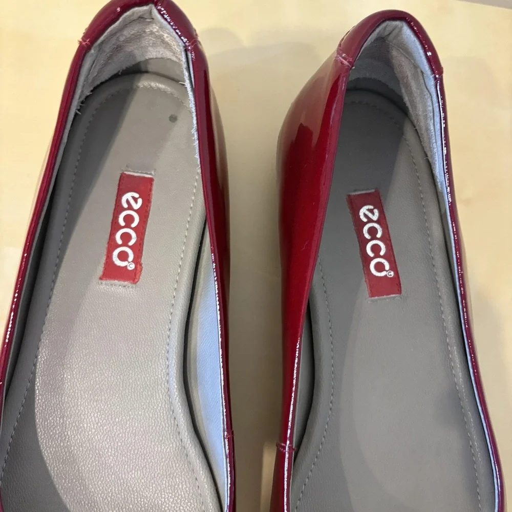 Ecco Shoes Womens Size 37 Ballet Flats Patent Leather Bow Comfort Dressy